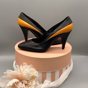 🥰VINTAGE PANCALDI Black and Orange Women's Heels